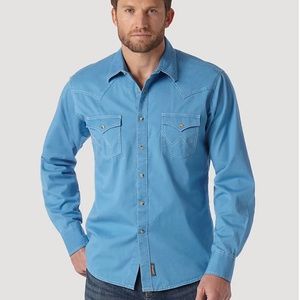 WRANGLER MENS BUTTON DOWN IN BLUE WITH PEARL SNAPS - XL - NWT